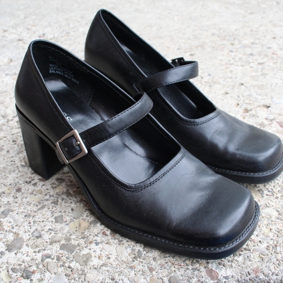 Bass Shoes - Womens Bass Mary Jane Square toe Heels, 90s  Goth